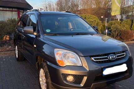 Kia Sportage 142.000 km 5.500 &euro; Königslutter am Elm 38154
