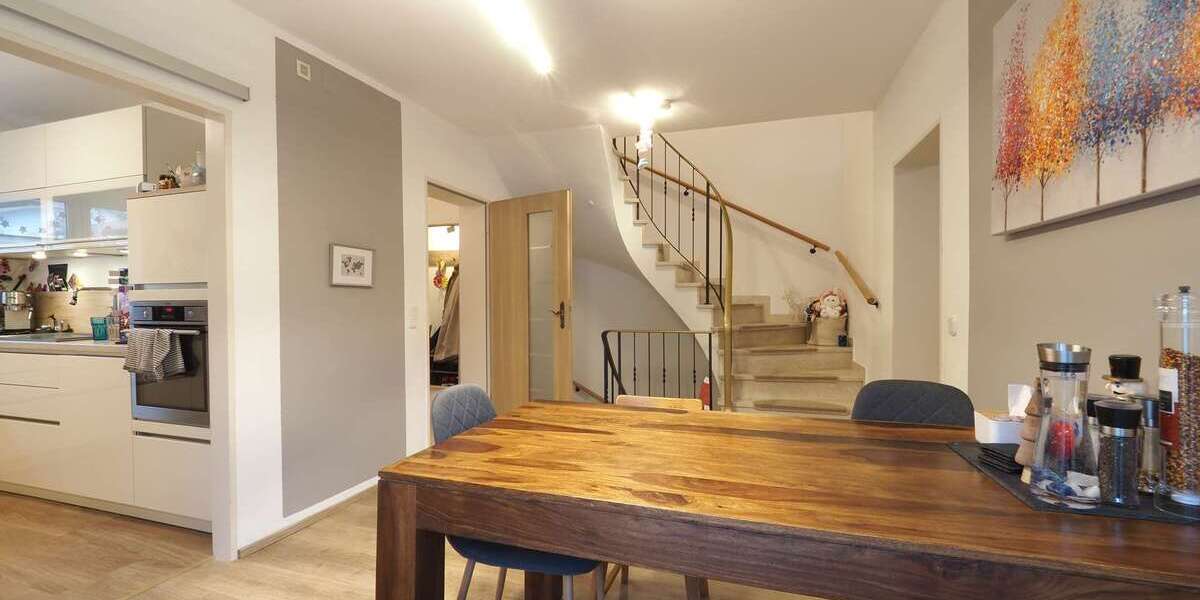 Einfamilienhaus Traunstein - 5 Zimmer, 126 m&sup2;, 720.000&euro; | Angebot:24917753