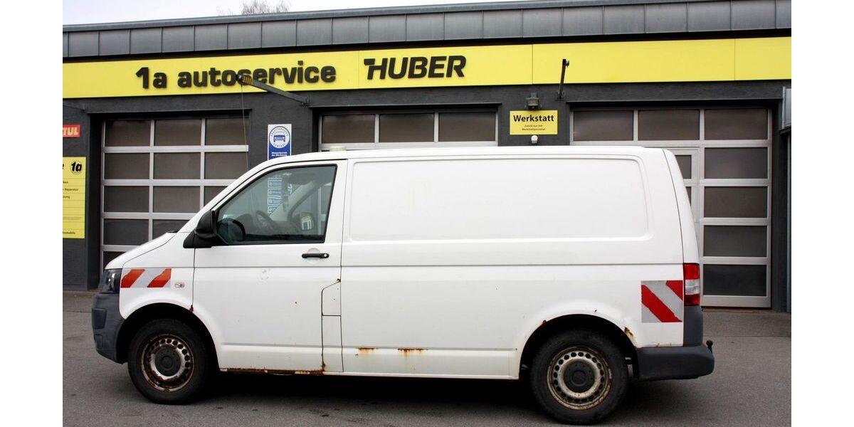 VW T5 Transporter 198.232 km 5.858 &euro; Bad Kötzting 93444