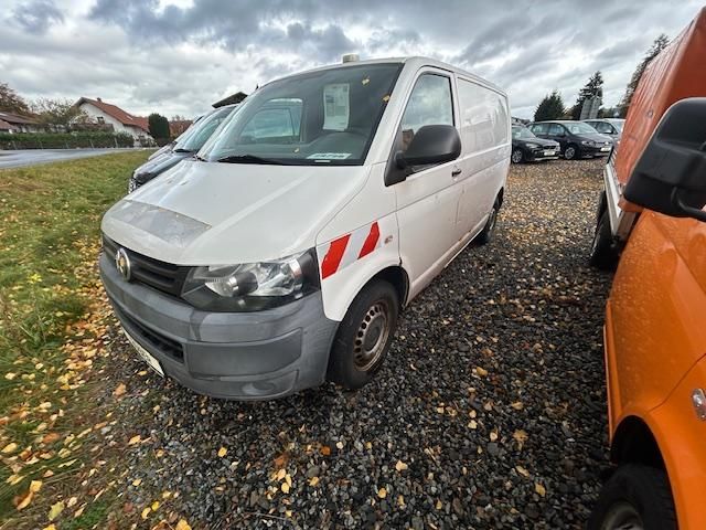 VW T5 Transporter 198.232 km 5.995 &euro; Bad Kötzting 93444