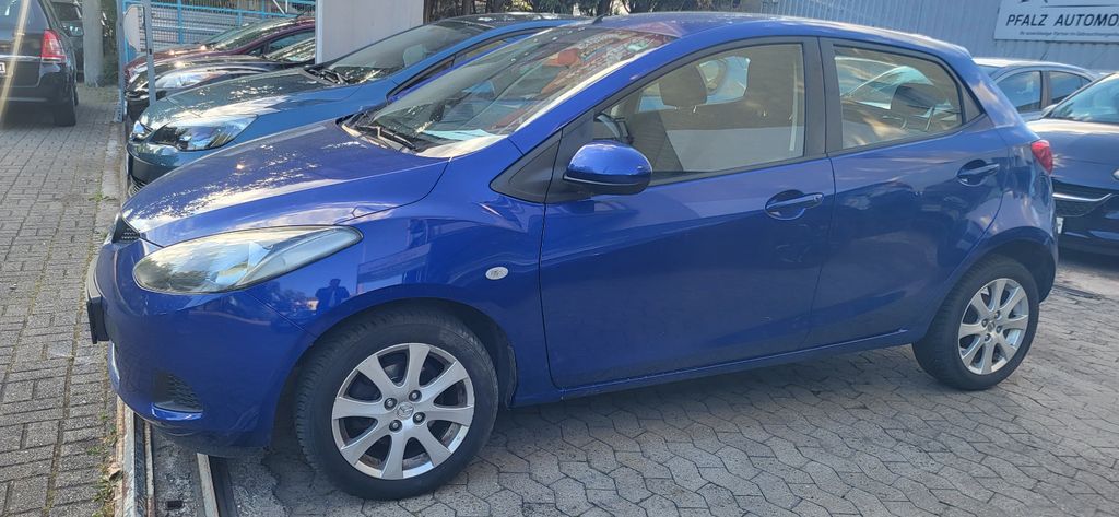 Mazda 2 141.000 km 3.990 &euro; Ludwigshafen am Rhein 67059
