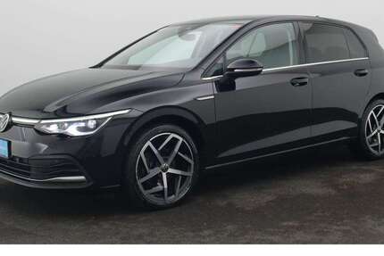 VW Golf 83.500 km 24.220 &euro; Würzburg 97076