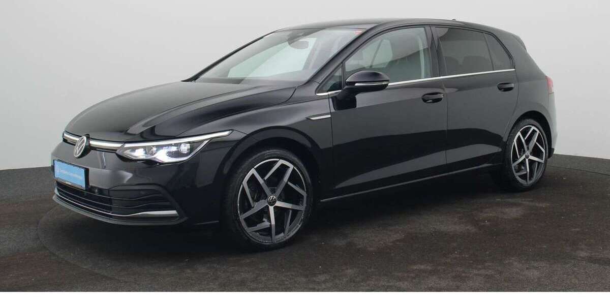 VW Golf 83.500 km 24.220 &euro; Würzburg 97076