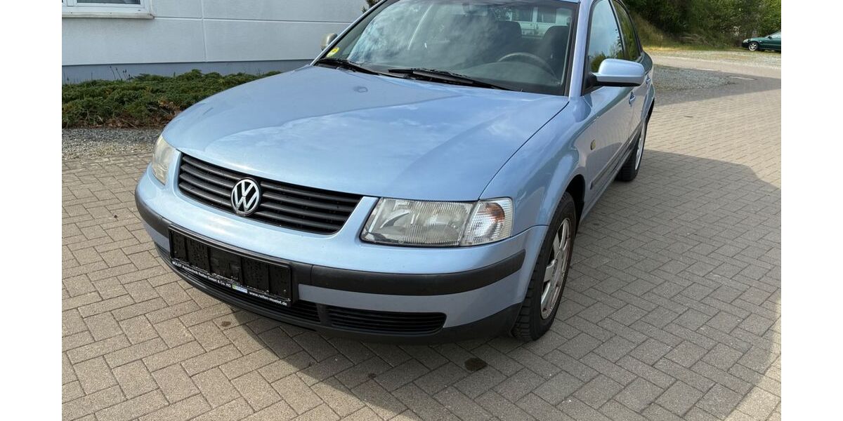 VW Passat 172.400 km 1.990 &euro; Greifswald 17489