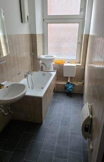 Etagenwohnung Gelsenkirchen Ückendorf - 2 Zimmer, 47 m&sup2;, 350&euro; | Angebot:25468237