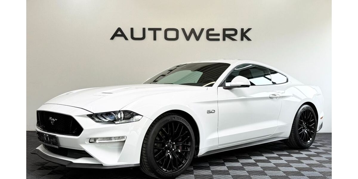 Ford Mustang 52.488 km 39.999 &euro; Hückeswagen 42499
