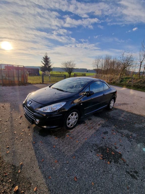 Peugeot 307 233.000 km 700 € Herbsdorf 83365