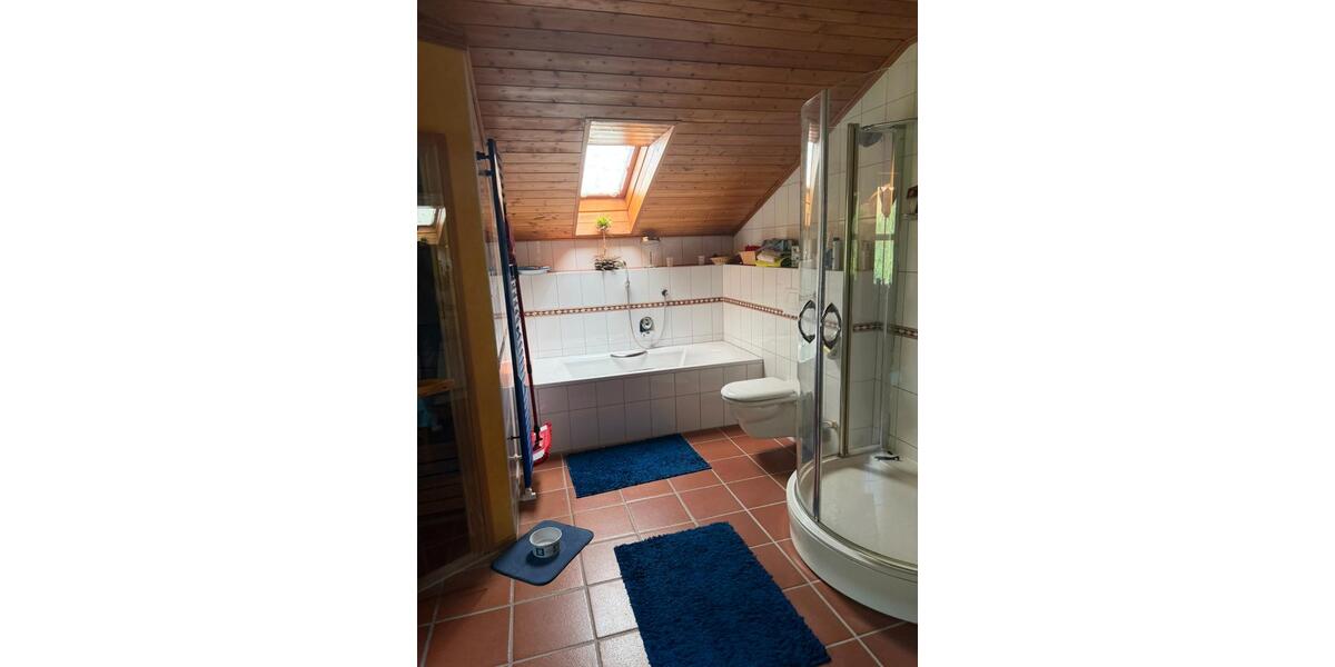 Einfamilienhaus Felsberg - 5 Zimmer, 250 m&sup2;, 350.000&euro; | Angebot:26960077