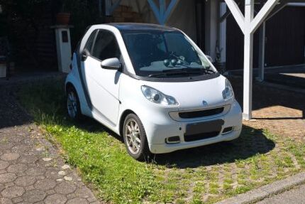 Smart ForTwo 210.000 km 3.950 &euro; Rielasingen-Worblingen 78239