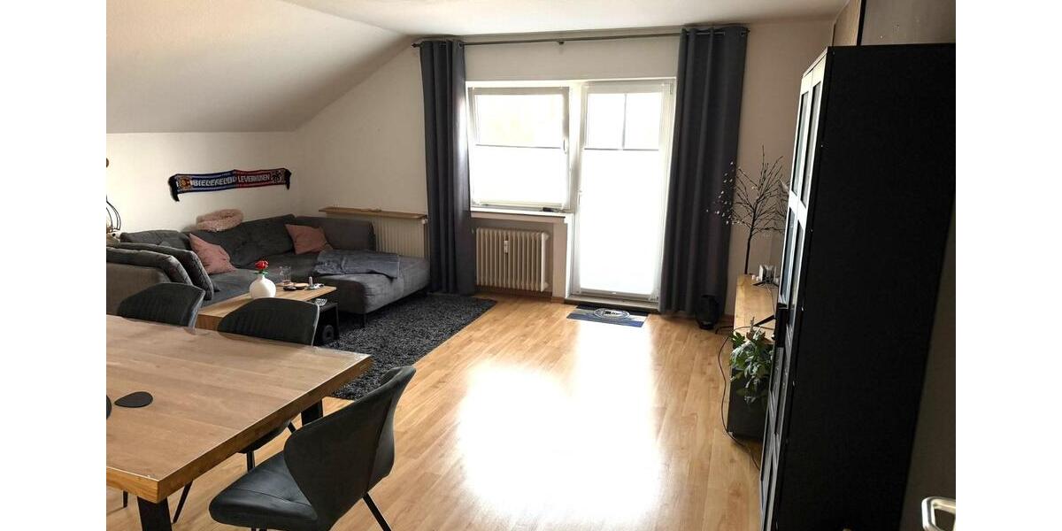 Dachgeschoßwohnung Harsewinkel - 3 Zimmer, 84 m&sup2;, 219.000&euro; | Angebot:25205117