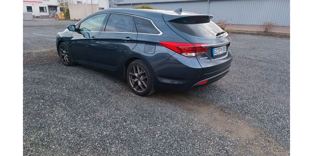 Hyundai i40 177.400 km 7.000 &euro; Pohlheim Holzheim 35415