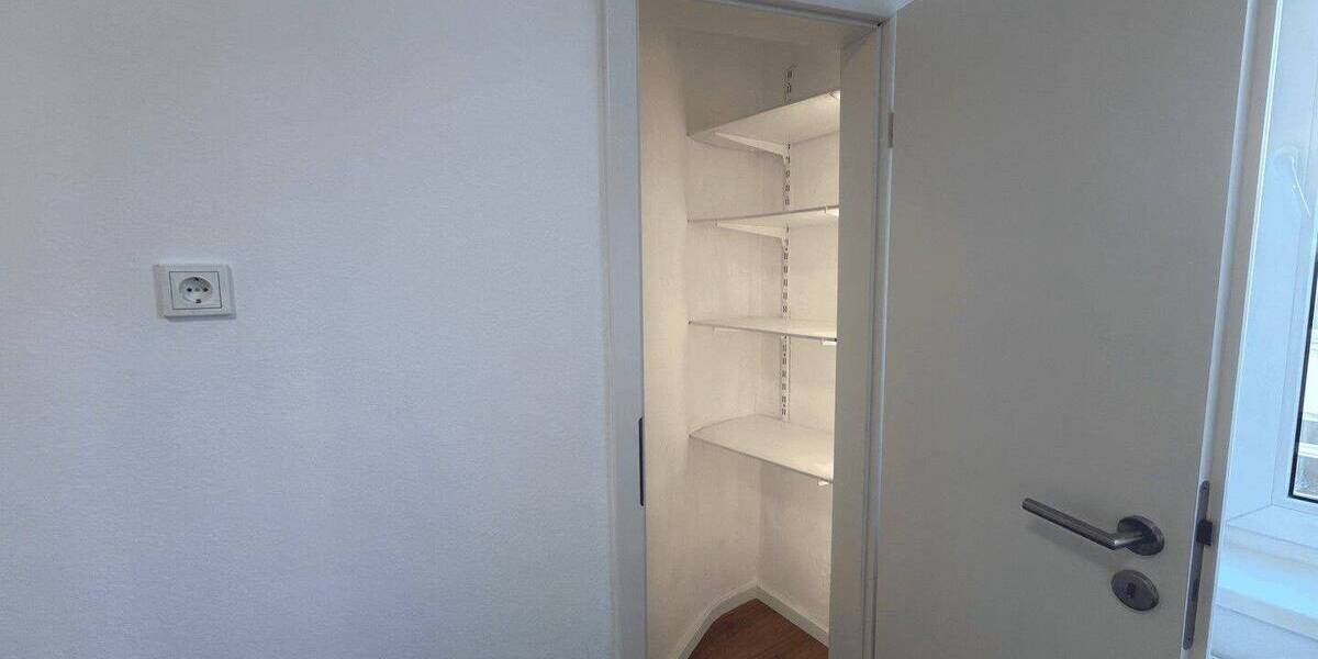Etagenwohnung Wiesbaden Westend / Bleichstraße - 2 Zimmer, 55 m&sup2;, 248.000&euro; | Angebot:26819111