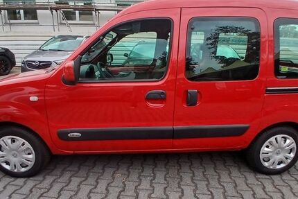 Renault Kangoo 179.000 km 4.990 &euro; Rüsselsheim 65428