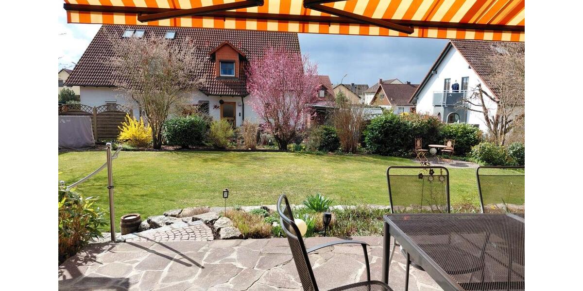 Einfamilienhaus Hirschaid - 7 Zimmer, 176 m&sup2;, 750.000&euro; | Angebot:26959536