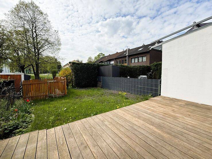 Mehrfamilienhaus, Wohnhaus Ingolstadt Unterhaunstadt - 3 Zimmer, 118 m&sup2;, 344.000&euro; | Angebot:26376759