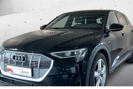 Audi e-tron 34.702 km 33.390 &euro; Rostock 18059