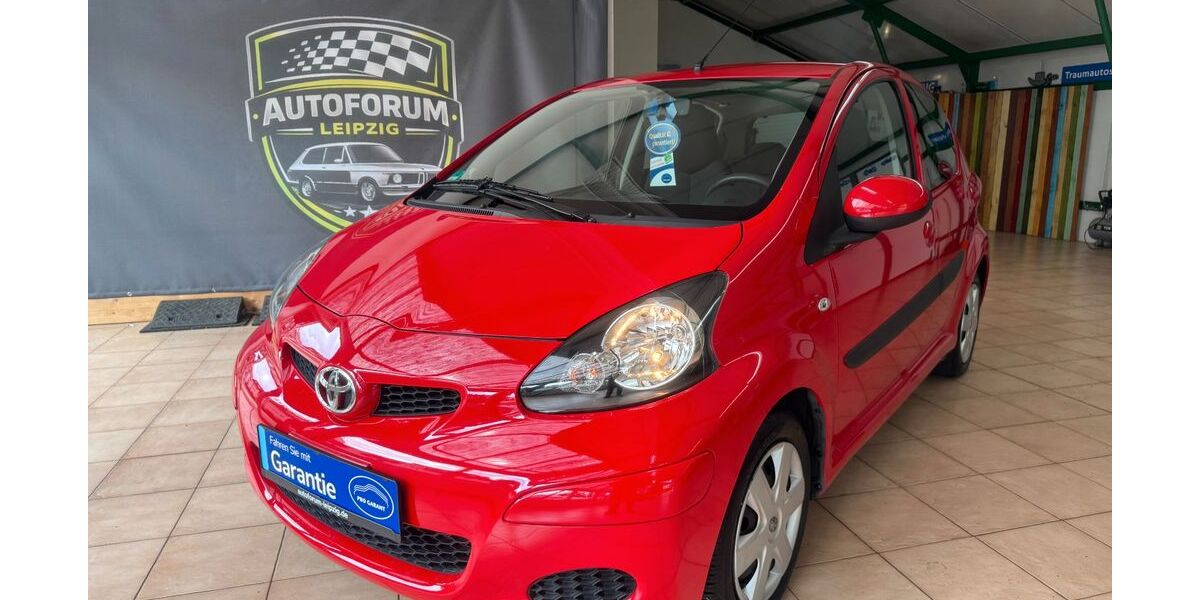 Toyota Aygo (X) 48.188 km 6.500 &euro; Leipzig 04279