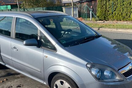Opel Zafira 152.000 km 5.490 &euro; Georgsmarienhütte 49124
