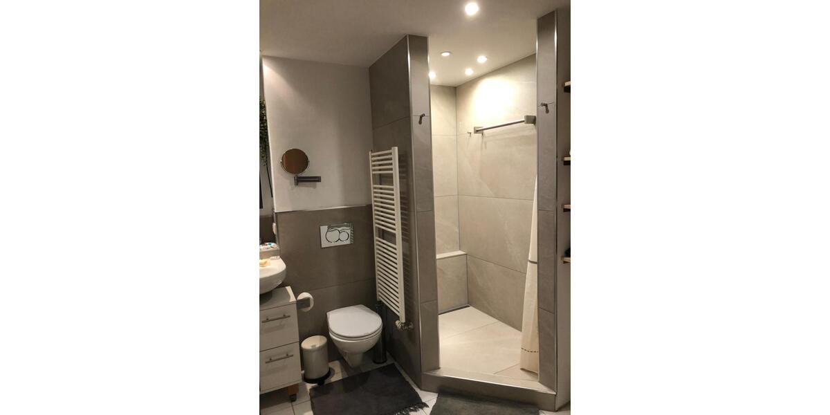 Reihenhaus Kaiserslautern - 6 Zimmer, 180 m&sup2;, 1.785&euro; | Angebot:26412163