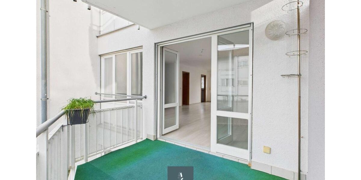 Etagenwohnung Weinsberg - 4 Zimmer, 86 m&sup2;, 1.100&euro; | Angebot:26271556