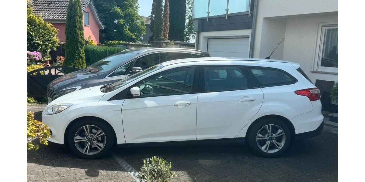 Ford Focus 355.500 km 3.500 &euro; Troisdorf 53840