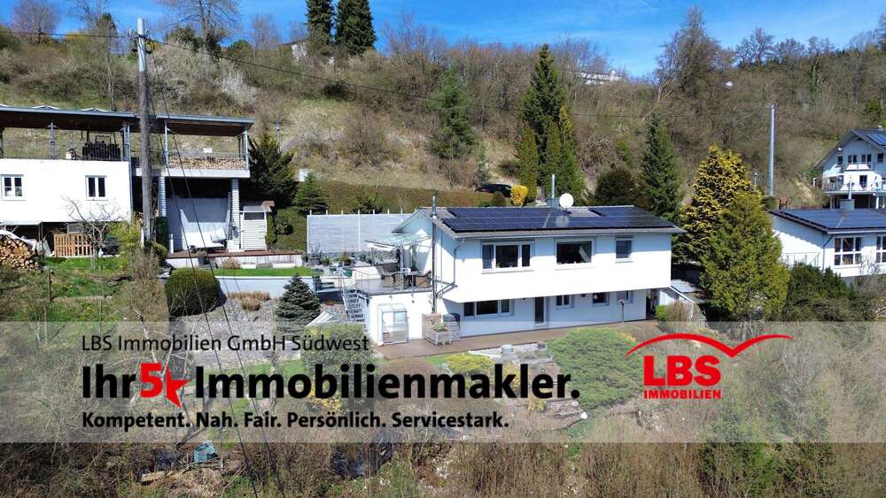 Einfamilienhaus Tuttlingen - 5.5 Zimmer, 130 m&sup2;, 549.000&euro; | Angebot:26393404