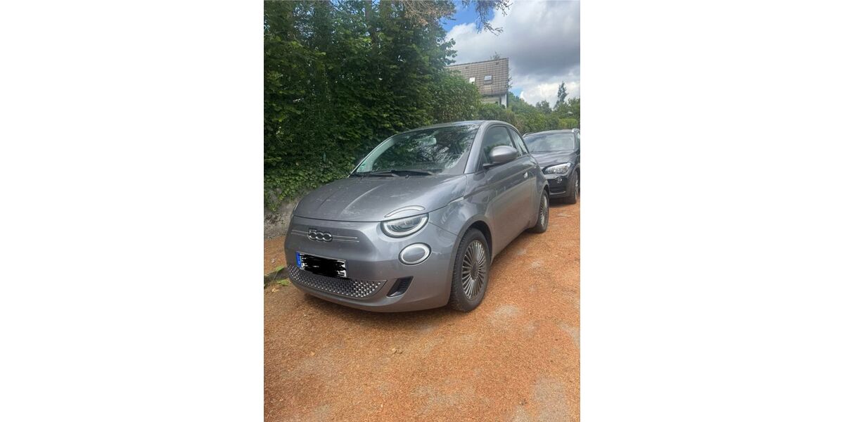 Fiat 500 28.000 km 16.000 &euro; Taufkirchen 82024