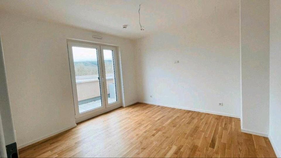 Dachgeschoßwohnung Trier Kürenz - 4 Zimmer, 108 m&sup2;, 1.611&euro; | Angebot:26515400