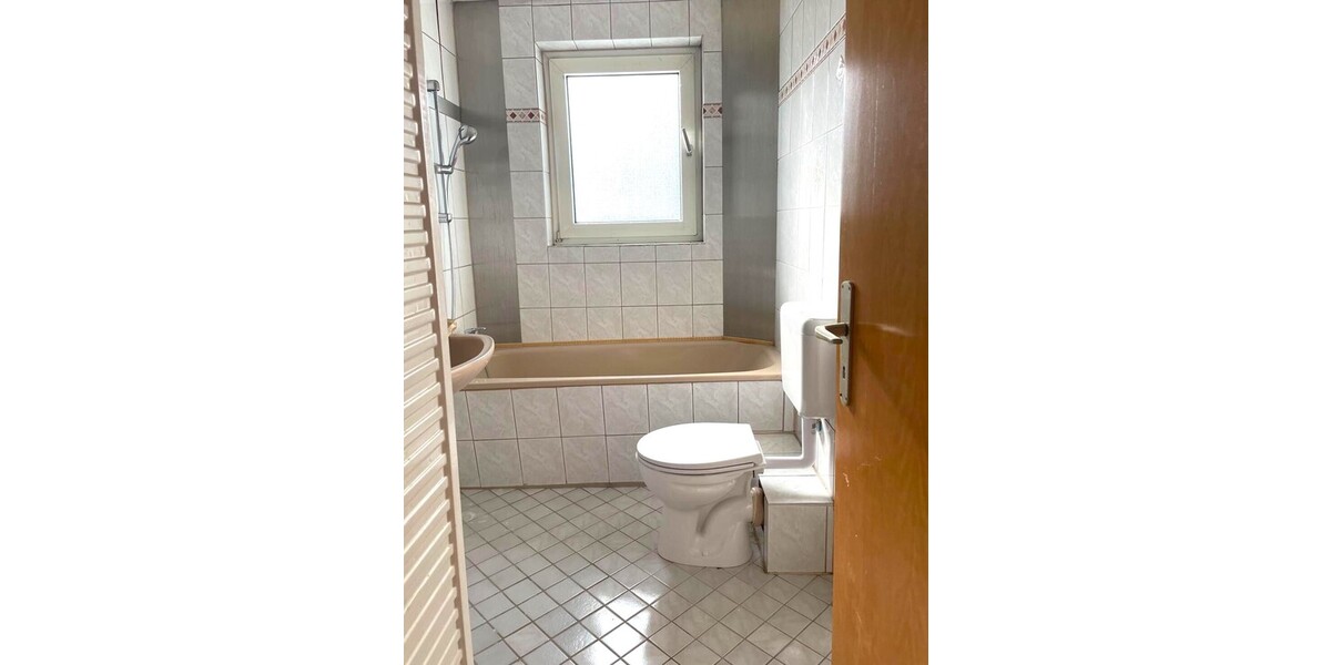 Renditestarkes Mehrfamilienhaus - Mehrfamilienhaus, Wohnhaus Rastatt | Angebot:26004839