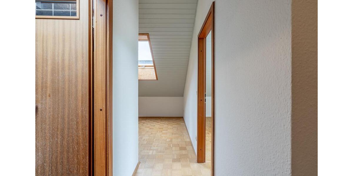 Dachgeschoßwohnung Malente - 2 Zimmer, 47 m&sup2;, 560&euro; | Angebot:26132628