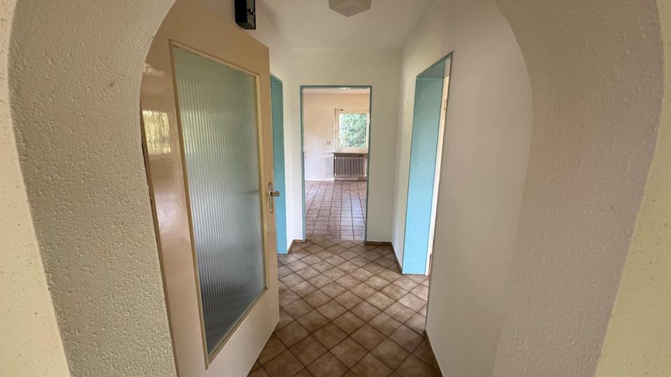 Einfamilienhaus Hof Christiansreuth - 6 Zimmer, 160 m&sup2;, 250.000&euro; | Angebot:27132106