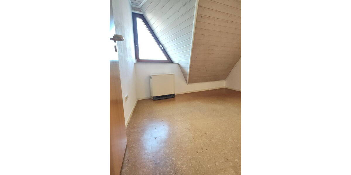 Reihenmittelhaus Östringen-Odenheim Odenheim - 1 Zimmer, 294 m&sup2;, 349.000&euro; | Angebot:26286509