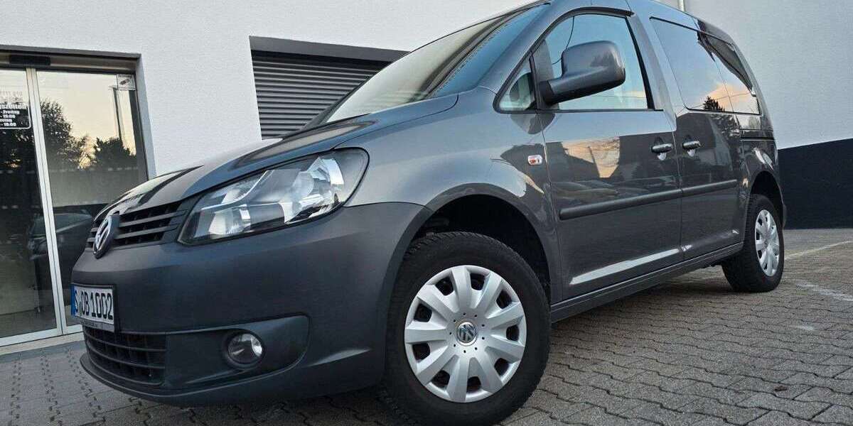 VW Caddy 155.000 km 8.500 &euro; Stuttgart 70563