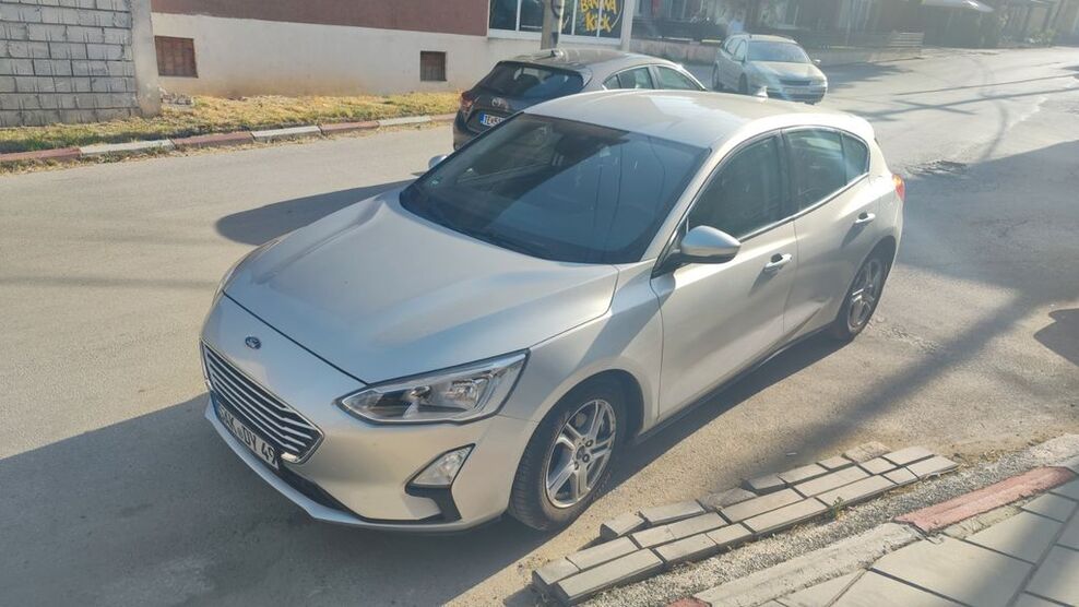 Ford Focus 169.000 km 7.800 € Rickenbach 79736