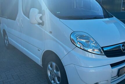 Opel Vivaro 275.559 km 9.990 &euro; Wettringen 48493