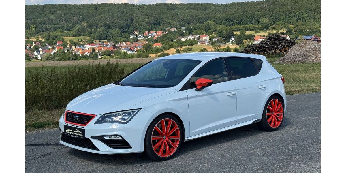 Seat Leon 68.000 km 24.490 &euro; Forchheim 91301