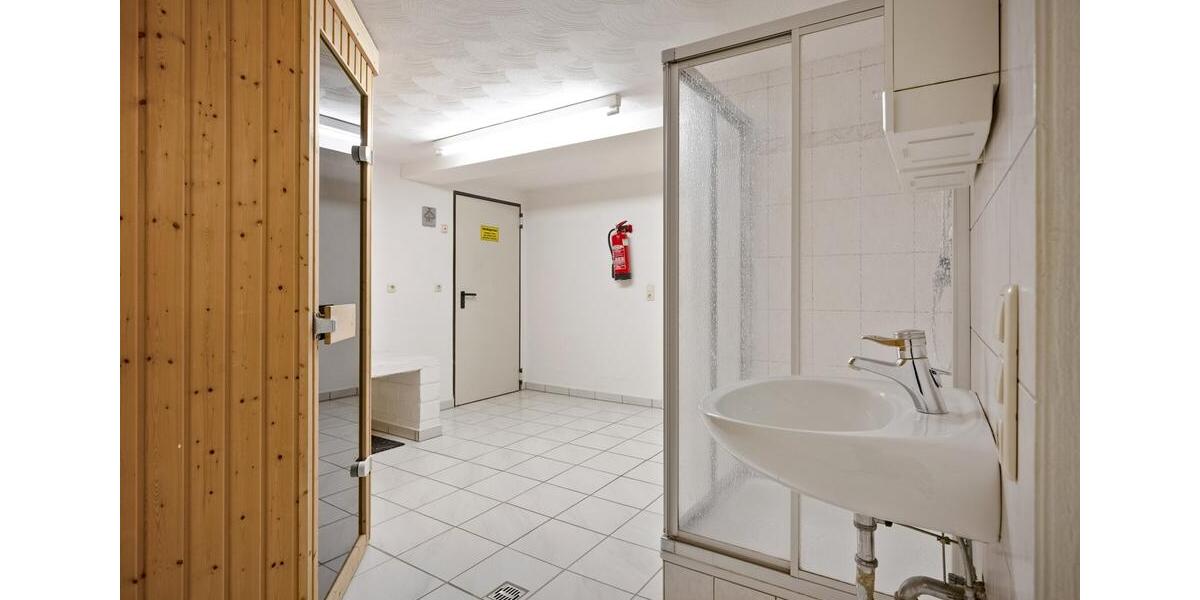 Einfamilienhaus Gangelt - 6 Zimmer, 220 m&sup2;, 2.400&euro; | Angebot:25160824