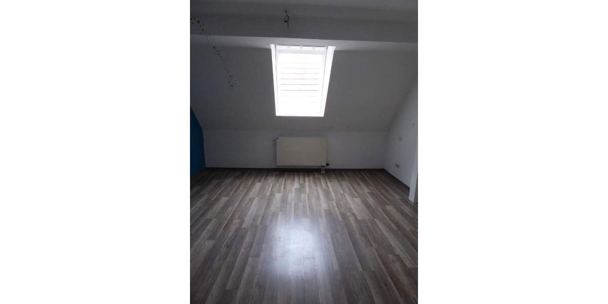 Etagenwohnung Beverungen - 4 Zimmer, 91 m&sup2;, 375&euro; | Angebot:25695349