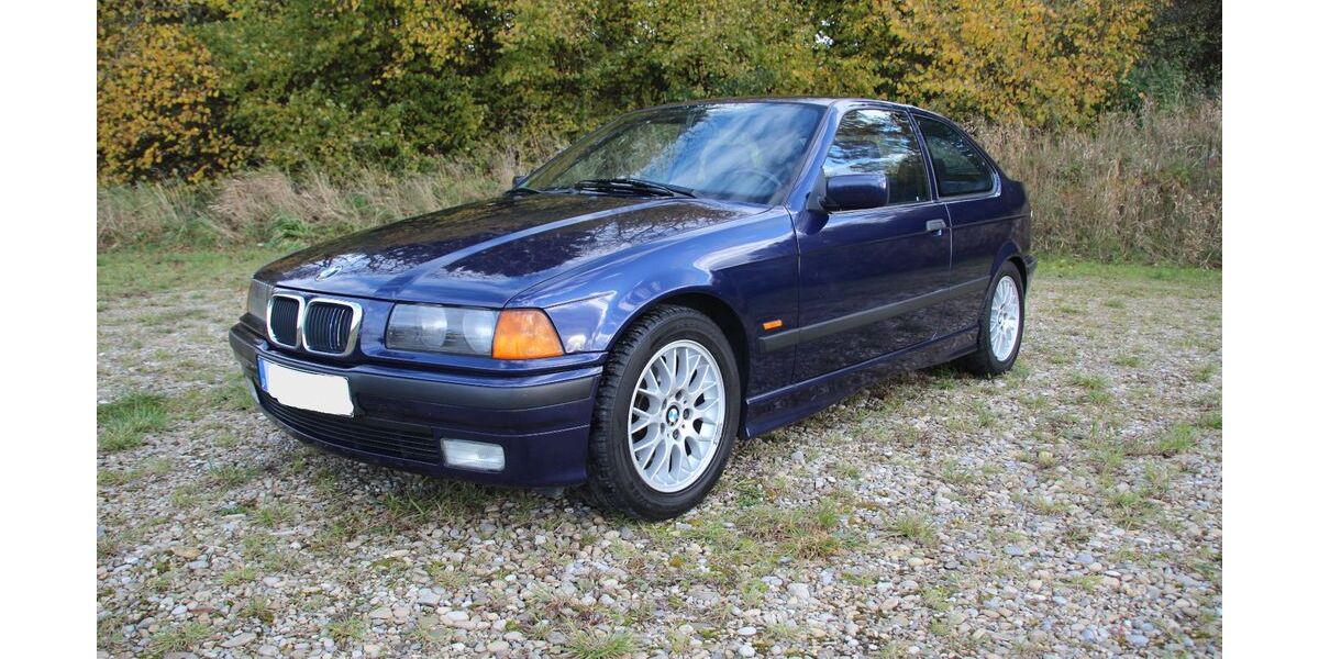 BMW 323 130.000 km 10.600 &euro; Wain 88489
