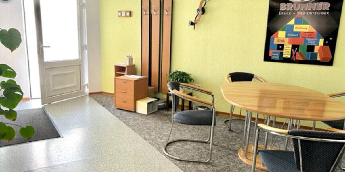 Gewerbeobjekt Geyer - 2 Zimmer, 80 m&sup2;, 300&euro; | Angebot:25744558