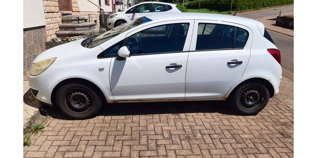 Opel Corsa 190.000 km 1.800 &euro; Lebach 66822