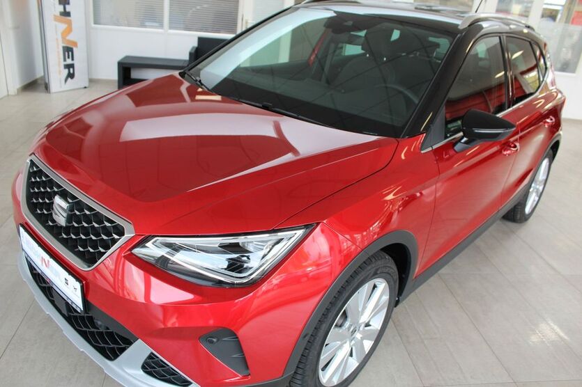 Seat Arona 2.391 km 19.990 € Eisleben 06295