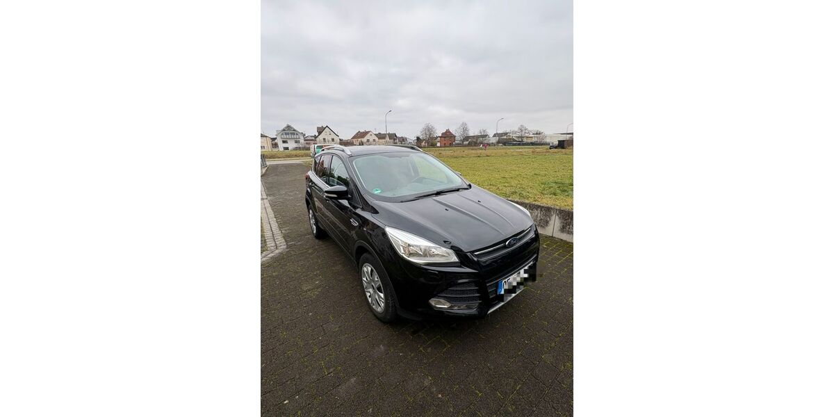 Ford Kuga 151.111 km 7.500 &euro; Hainburg 63512