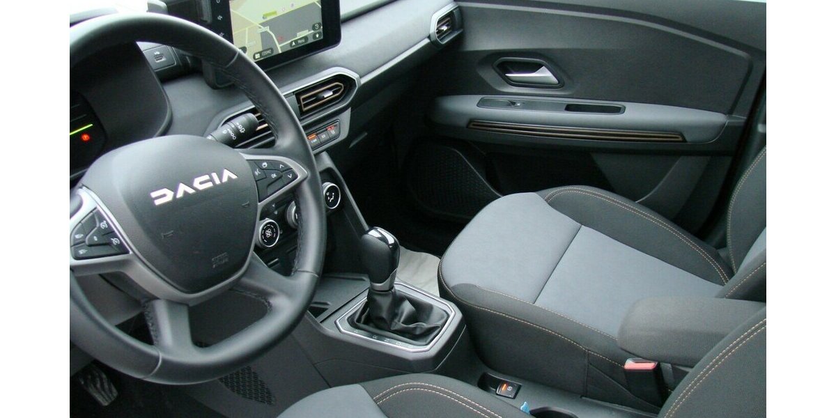 Dacia Jogger 1.6 Hybrid Extreme 140 LED Kamera Totwinkel 10.524 km 22.890 &euro; Falkensee 14612