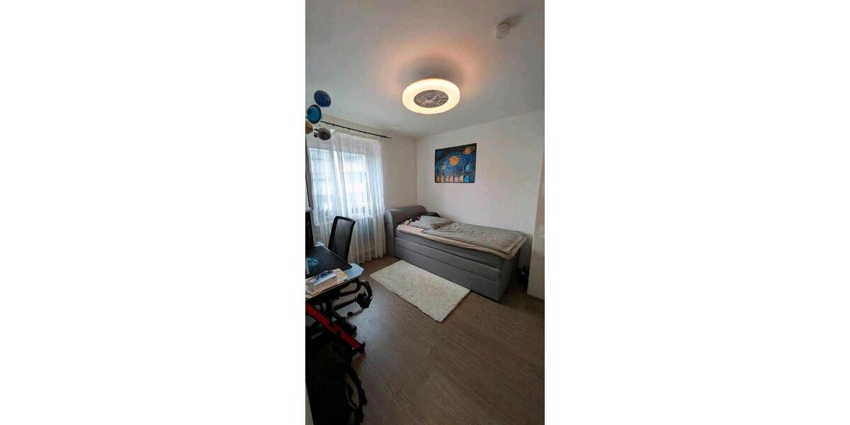 Etagenwohnung Königsbrunn - 4 Zimmer, 85 m&sup2;, 349.000&euro; | Angebot:27028738