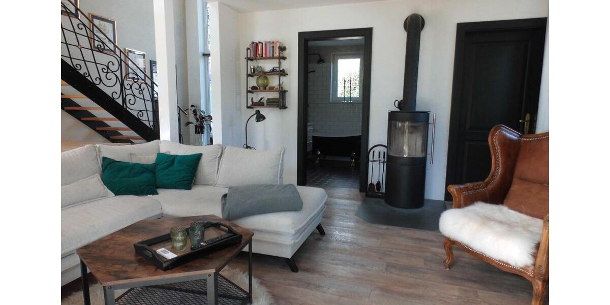 Einfamilienhaus Bad Pyrmont - 4 Zimmer, 190 m&sup2;, 530.000&euro; | Angebot:26121993