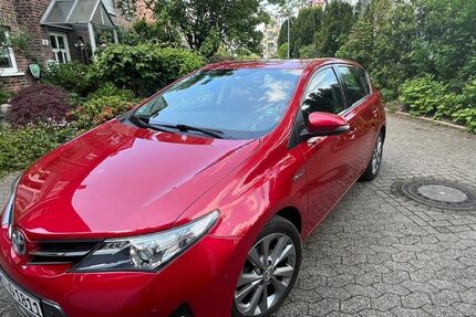 Toyota Auris 181.000 km 11.400 &euro; Ratingen 40882