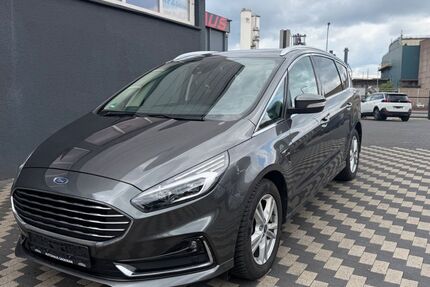Ford S-Max 106.593 km 16.950 &euro; Duisburg 47259