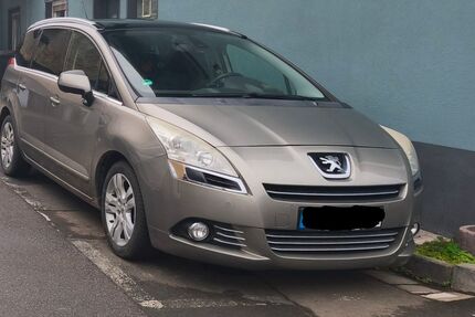 Peugeot 5008 147.062 km 5.900 &euro; Obrigheim 67283