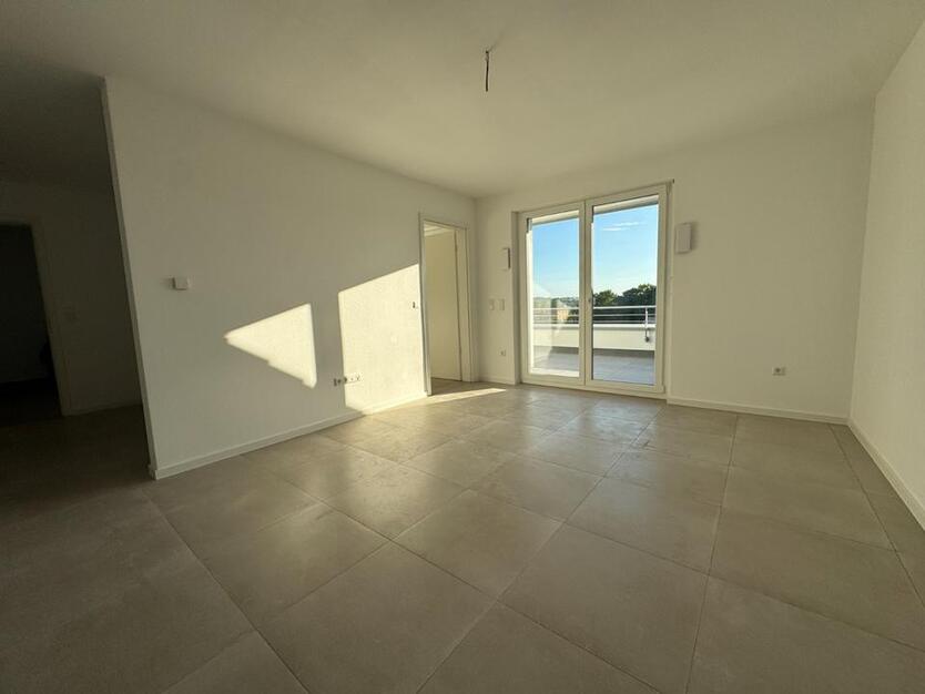 Neubau Eppingen - 2 Zi. mit Loggia, EBK, Keller, Aufzug zimmer